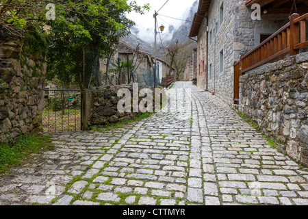 Bulnes (El Castillo), Cabrales, parc national des Picos de Europa, Asturias, Espagne Banque D'Images