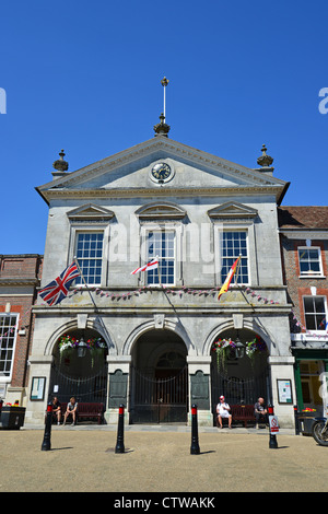 The Corn Exchange (Mairie), Place du marché, Blandford Forum, Dorset, Angleterre, Royaume-Uni Banque D'Images
