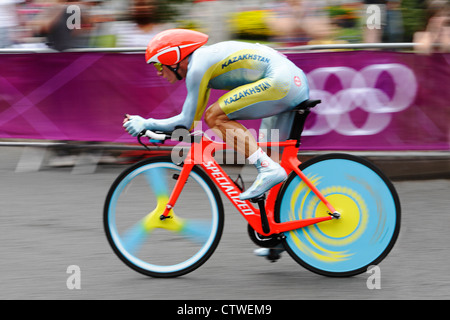 Jeux olympiques 2012, les hommes de vélo Time Trial - Alexandre Vinokourov, Kazakhstan Banque D'Images