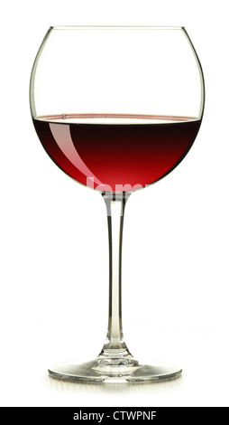 Un verre de vin rouge isolated on white Banque D'Images