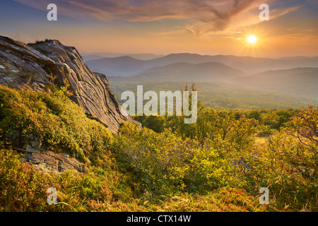 Le Parc National de Bieszczady au coucher du soleil, la Pologne, l'Europe Banque D'Images