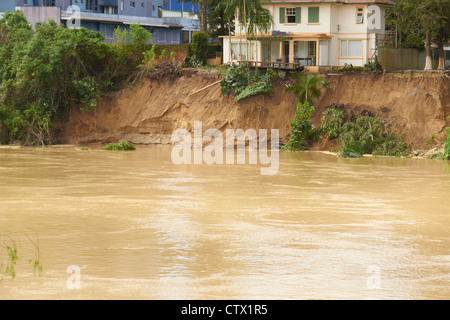 Les glissements de terrain causés par une inondation Banque D'Images