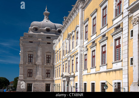 Palais national de Mafra et Covent, Mafra, nr Lisbonne, Portugal. Banque D'Images