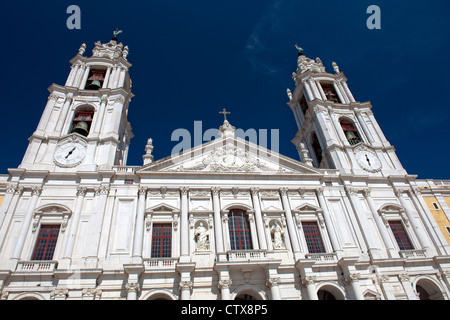 Palais national de Mafra et Covent, Mafra, nr Lisbonne, Portugal. Banque D'Images