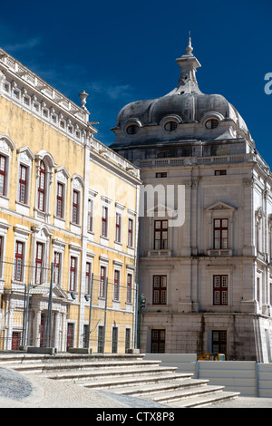 Palais national de Mafra et Covent, Mafra, nr Lisbonne, Portugal. Banque D'Images