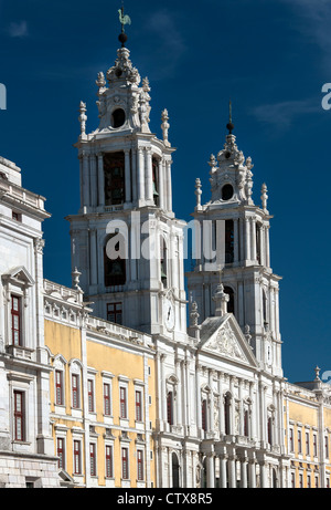 Palais national de Mafra et Covent, Mafra, nr Lisbonne, Portugal. Banque D'Images