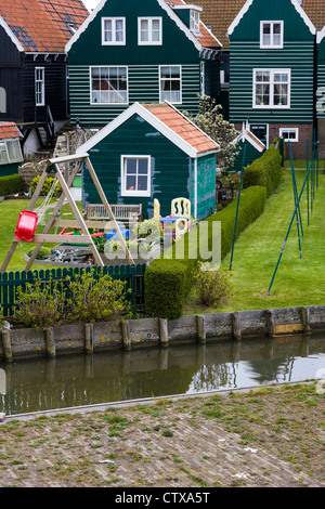 Marken, un village de pêche et de tourisme dans le nord de la Hollande, aux pays-Bas. Banque D'Images