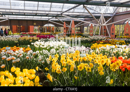 Pavillon Willem-Alexander et serre aux jardins de Keukenhof aux pays-Bas. Banque D'Images