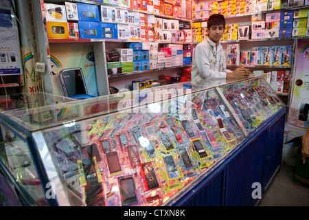 Bazar au centre-ville de la ville de Kunduz, Afghanistan Banque D'Images