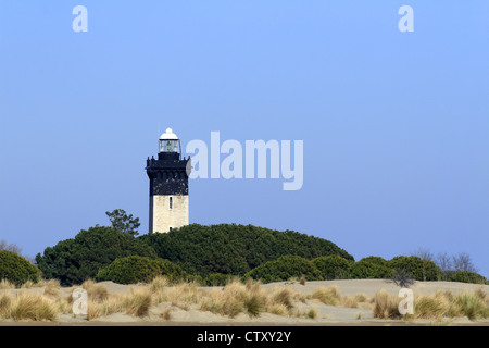 Le phare de la plage Espiguette, Le Grau du Roi, Languedoc Roussillon, France Banque D'Images