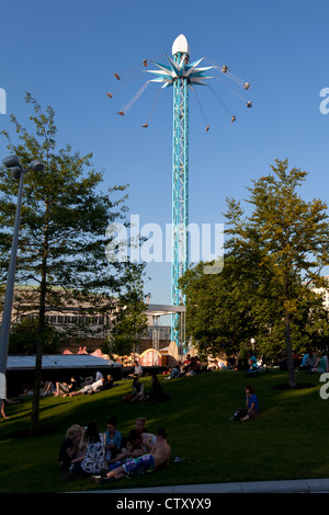 Le Président Salvatore Adamo ride partie de l'inestimable London Wonderground à Southbank Centre, Jubilee Gardens, London, UK. Banque D'Images