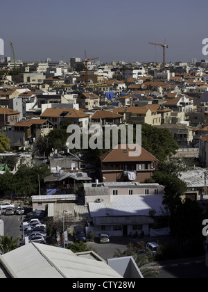 Vue sur le toit panoramique d'un quartier de Tel Aviv, Israël Banque D'Images