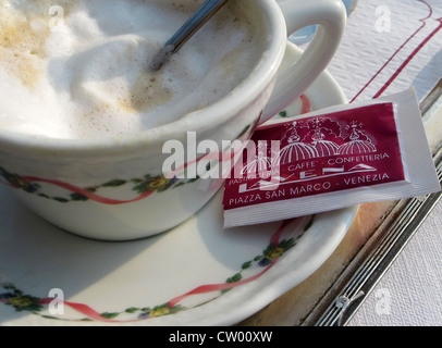 Coffee shop "Lavena" sur la Piazza San Marco, Venise, Vénétie, Italie Banque D'Images
