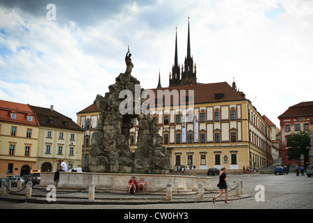 Fontaine Parnassus baroque sur le marché du chou, le coeur de la vieille ville de Brno, République tchèque. Banque D'Images