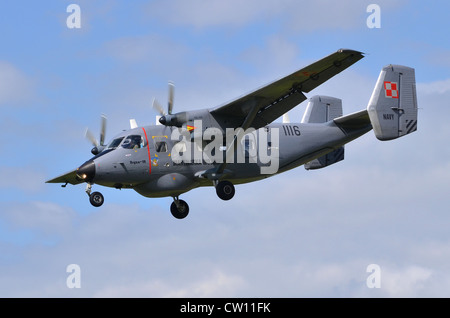 Le PZL Mielec Z-28 Bryza exploités par la marine polonaise de l'approche à l'atterrissage à RAF Fairford Banque D'Images