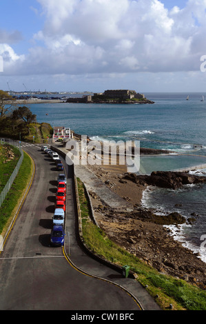 Jeu de batterie sur Castle Cornet dans St Peter Port, Guernsey, Channel Islands Isle Banque D'Images