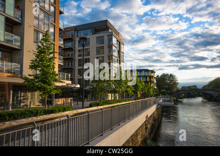 Nouveaux appartements sur Liffey près de Phoenix Park, Dublin, République d'Irlande. Banque D'Images