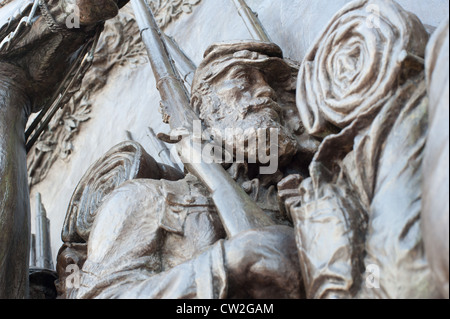 Sculpture Relief de marching soldat dans la guerre à Boston Massachusetts USA Banque D'Images