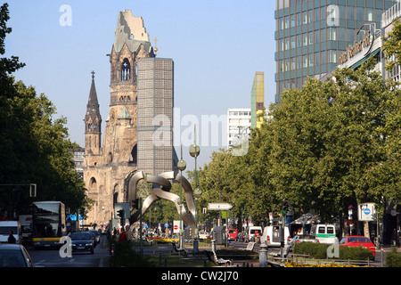 Berlin, Tauentzien et Gedaechtniskirche Banque D'Images