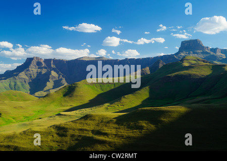 L'amphithéâtre du Drakensberg situé dans le Parc National Royal Natal.Afrique du Sud Banque D'Images