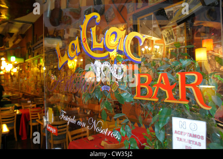 Buenos Aires Argentina,Avenida de Mayo,la CLAC Bar,restaurant restaurants cuisine café cafés,théâtre thème,théâtre,culture bohème,porte,peint l Banque D'Images