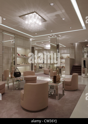 Jimmy Choo store à Milan, Italie Banque D'Images