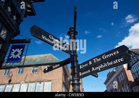 Fabricants Post dans High Street Chester Cheshire England UK Banque D'Images