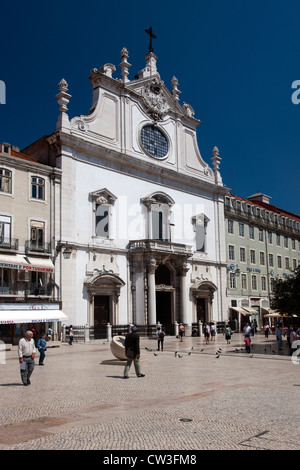 La façade de style baroque de l'église Sao Domingos Leitaria dans le quartier de Baixa, Lisbonne, Portugal, Europe Banque D'Images