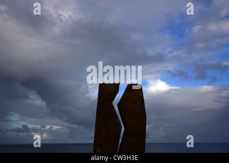 Monument à la marée noire du Prestige à Muxia, Galice, Espagne. Banque D'Images