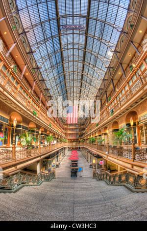 Historique de l'Arcade, un landmark shopping centre commercial et à Cleveland, Ohio. Banque D'Images