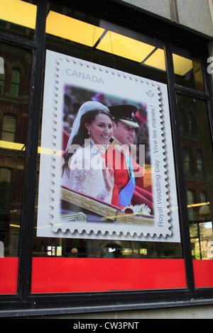 Timbre-poste canadien célèbre le mariage du Prince William, duc de Cambridge, et Catherine Middleton Banque D'Images