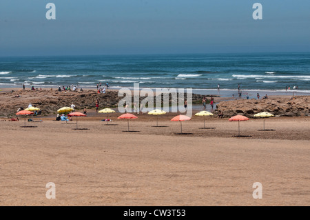 Plage de l'océan Atlantique à Ain Diab à Casablanca, Maroc Banque D'Images