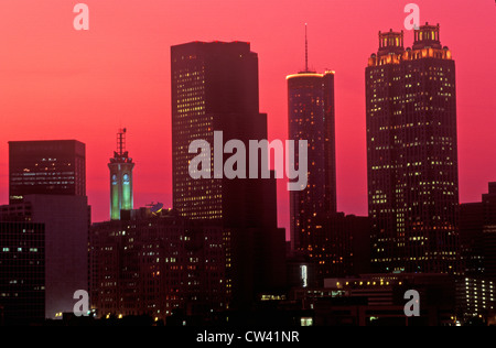 Vue sur l'horizon au coucher du soleil de la capitale de l'état d'Atlanta (Géorgie) Banque D'Images