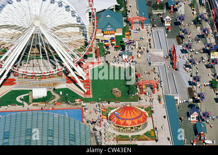 Vue aérienne de amusement park Banque D'Images