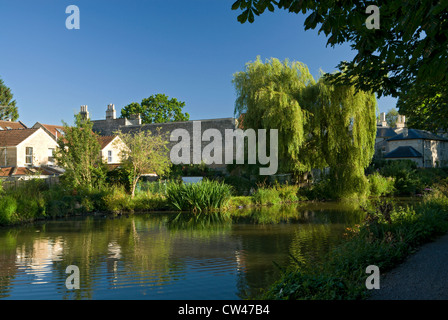 Kennet and Avon Canal widcombe baignoire Somerset en Angleterre Banque D'Images