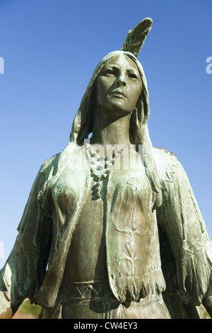 Statue de Pocahontas par William Ordway Partridge érigé en 1922 représentant Pocahontas fille préférée qui a gouverné Powhatan Banque D'Images