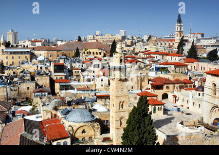 Tours et minarets dans Jérusalem, Israël Banque D'Images
