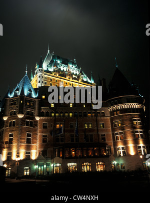 Canada, Ville de Québec, Château Frontenac la nuit, vieux Québec. Banque D'Images