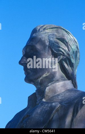 Statue d'Alexandre Hamilton surplombant les chutes à Paterson, New Jersey Banque D'Images