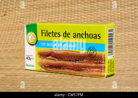 Filets d'Anchois en conserve à l'huile de tournesol, Andalousie, Espagne, Europe de l'Ouest. Banque D'Images