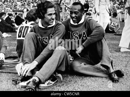 Jeux Olympiques de Berlin, Jesse Owens et Helen Stephens Banque D'Images