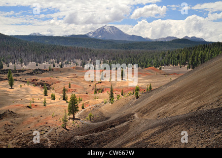 Le mont Lassen et dunes peint Banque D'Images