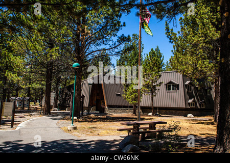 Le Mammoth Lakes visitor centre à Mammoth Lakes en Californie d'août 2012 Banque D'Images