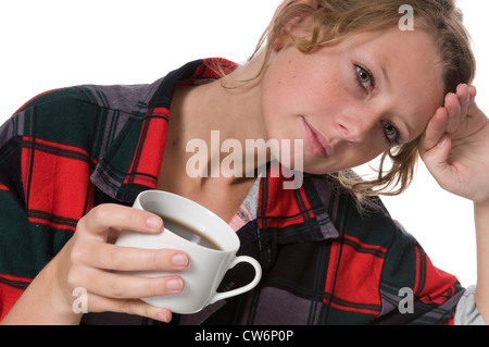 Épuisé les jeunes constructeur, une pause-café Banque D'Images