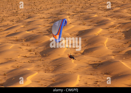 Plus de parapente le Sahara, Tunesien Banque D'Images