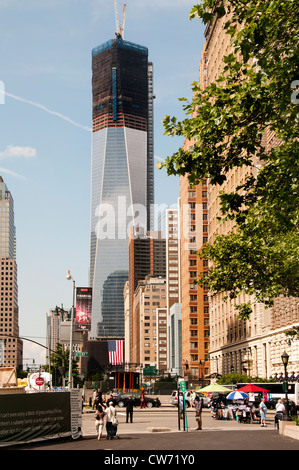 Centre financier de la tour de la liberté en arrière-plan ou Tour One World Trade Center New York Ville Manhattan Banque D'Images