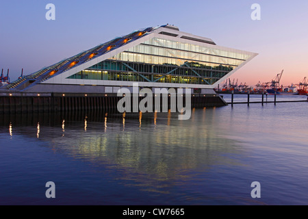 Bâtiment de bureaux Dockland, Allemagne, Hambourg Banque D'Images