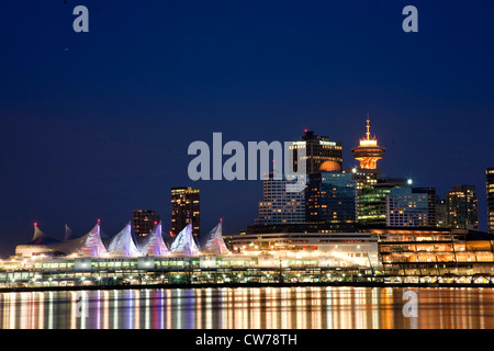 La Place du Canada, à port de nuit, Canada, Colombie-Britannique, Vancouver Banque D'Images