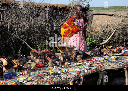 Les femmes et les bijoux Masai, Kenya, Masai Mara National Park Banque D'Images