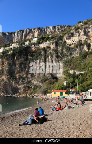 La plage Mala, Cap d Ail, Cote d Azur, Provence, Côte d'Azur, Méditerranée, France, Europe Banque D'Images